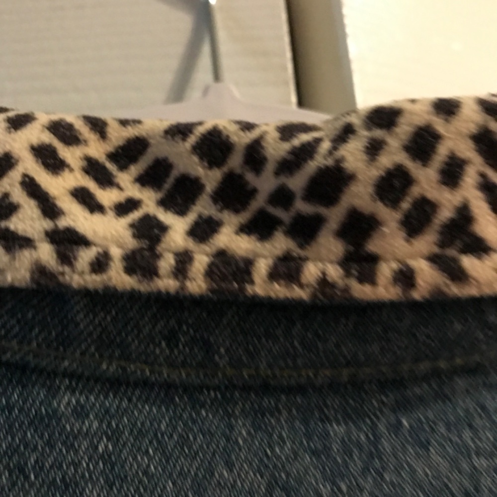 Denim Jean Jacket Cheetah Print Large Designer Boutique Final Sale - Picture 11 of 16